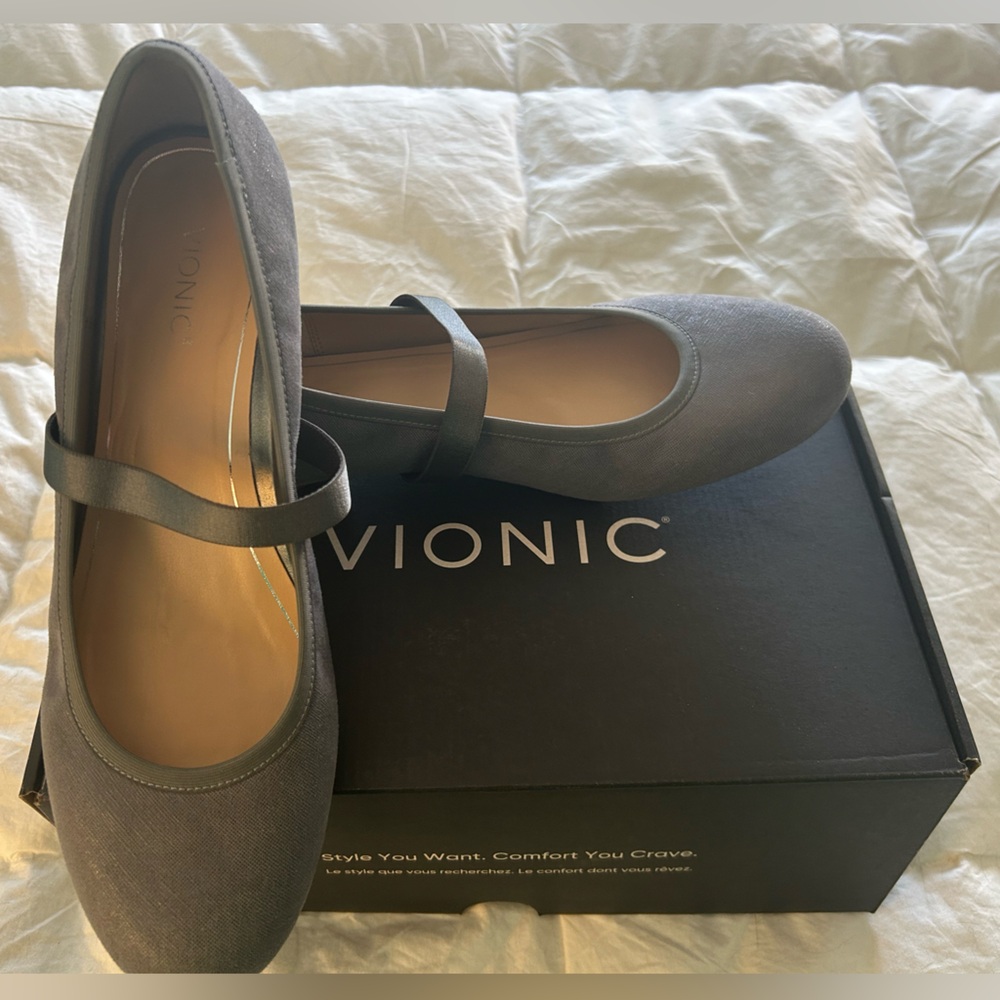 Vionic Joseline Mary Jane Pewter Shimmer Flats NWT